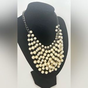 Vintage faux pearl necklace